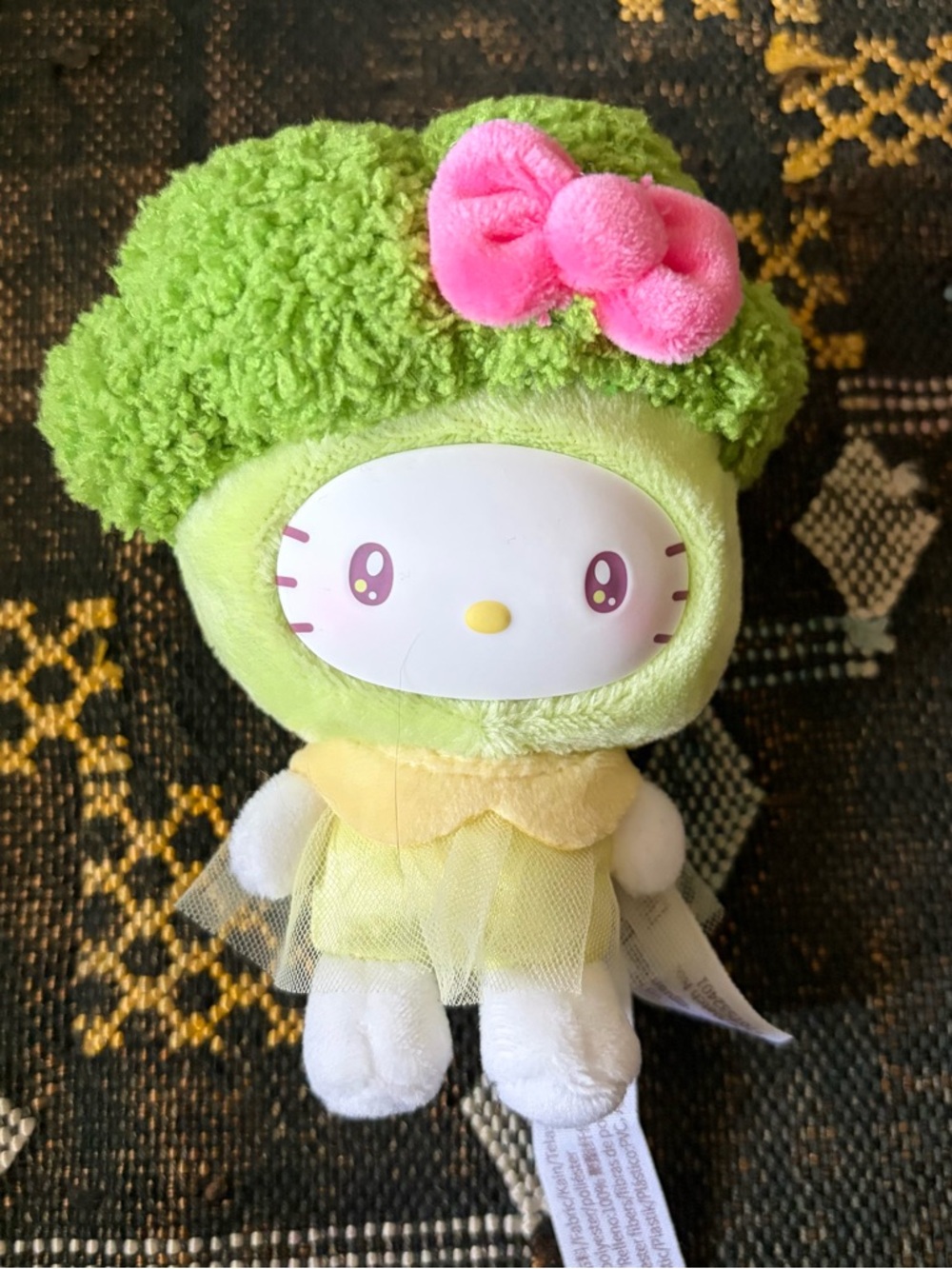 Sanrio Characters Fruits & Vegetables Only 1/2 Broccoli Hello Kitty